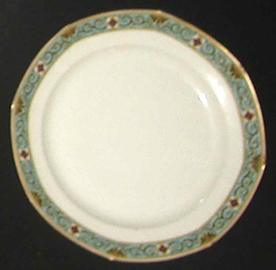 BAL35 Dinner Plate by H Balleroy-1