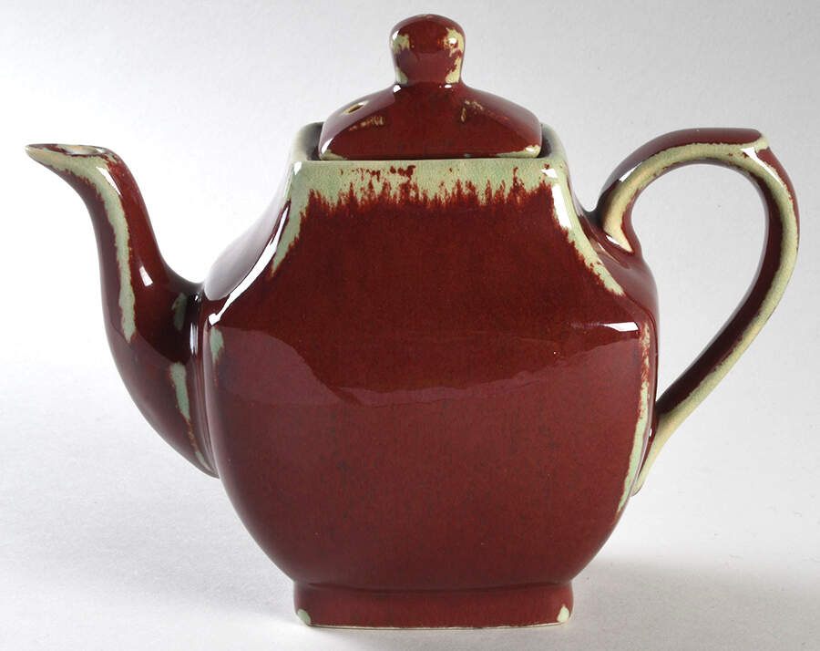 Tudor Teapot & Lid by Bombay-1