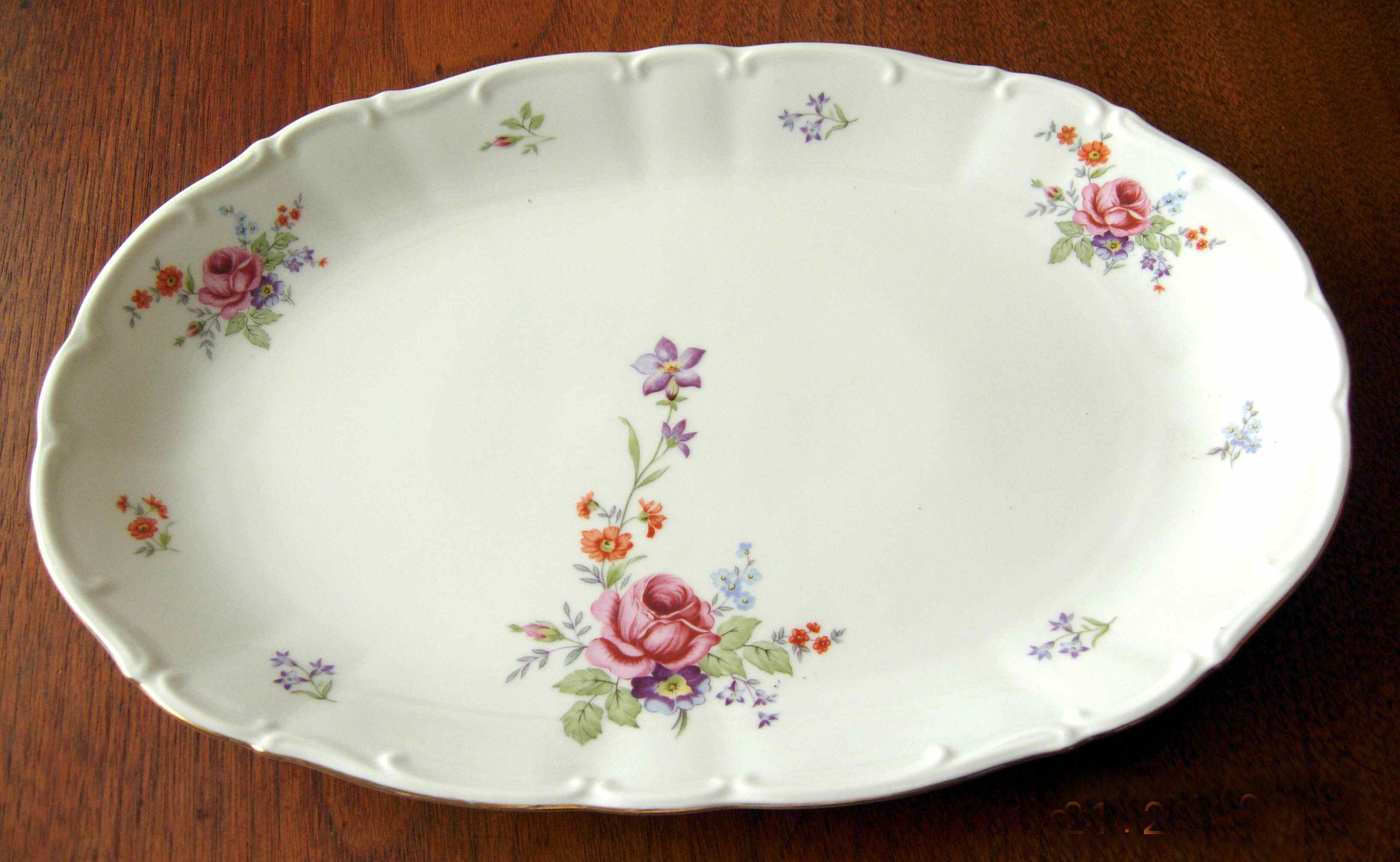 BTH207 15" Oval Serving Platter by Bareuther & Co-1