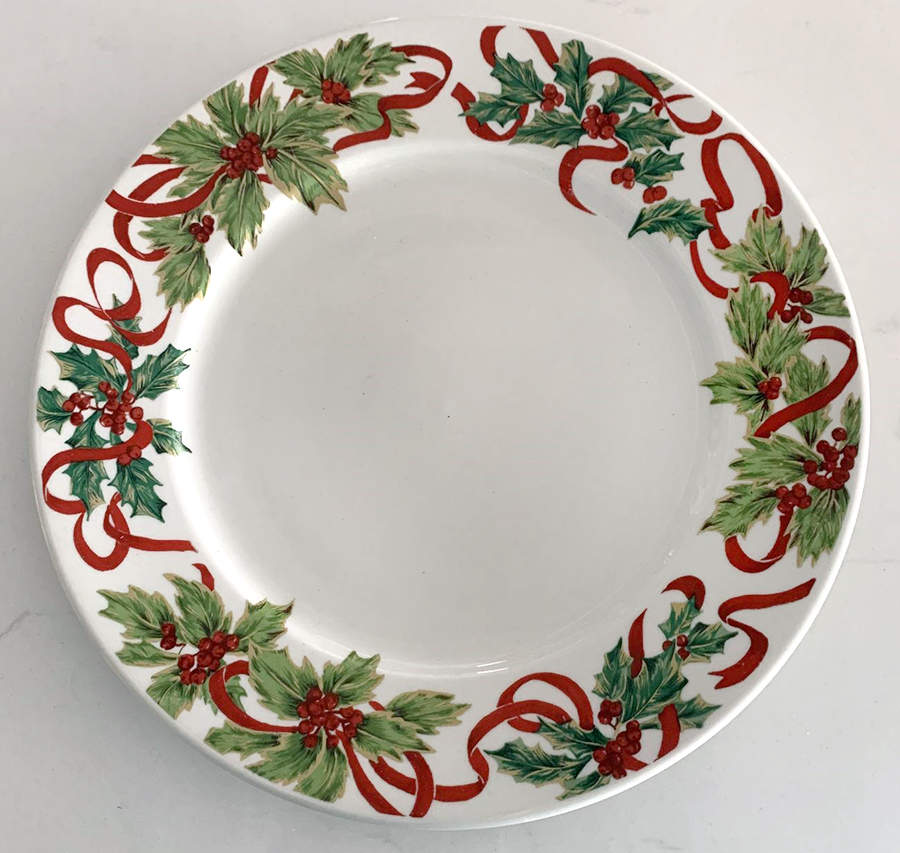 Holly Garland Dinner Plate by Brylane-1
