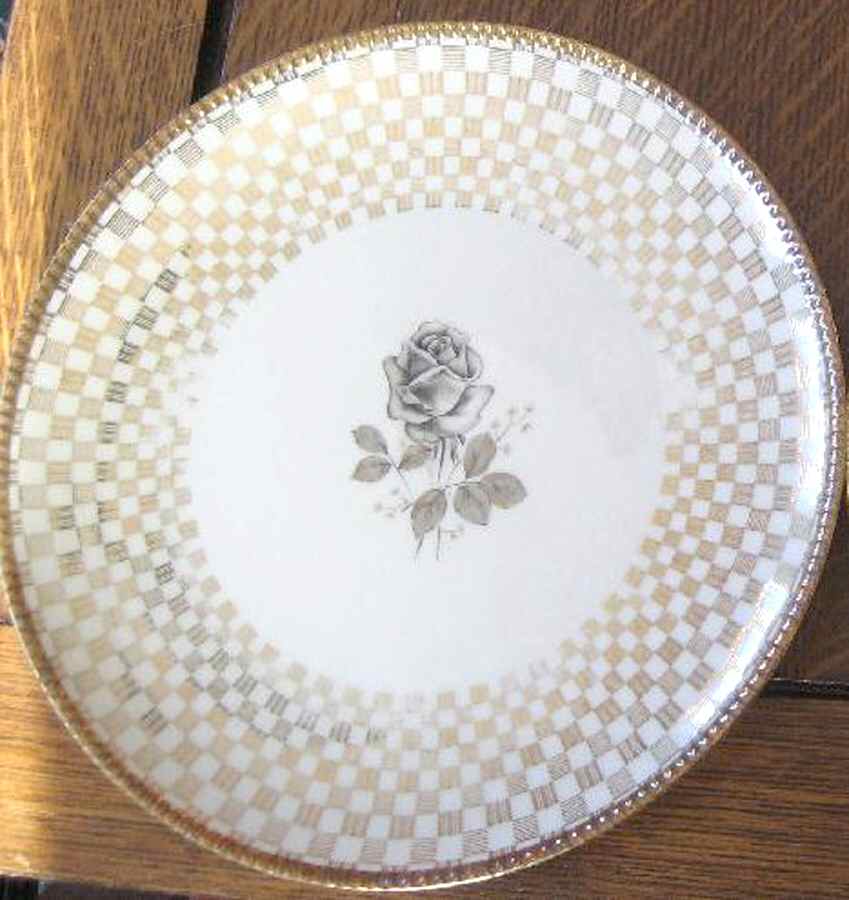 BAV343 Dinner Plate by Bavaria-1