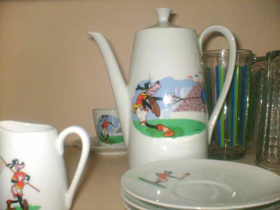BTH208 Coffee Pot & Lid by Bareuther & Co-1