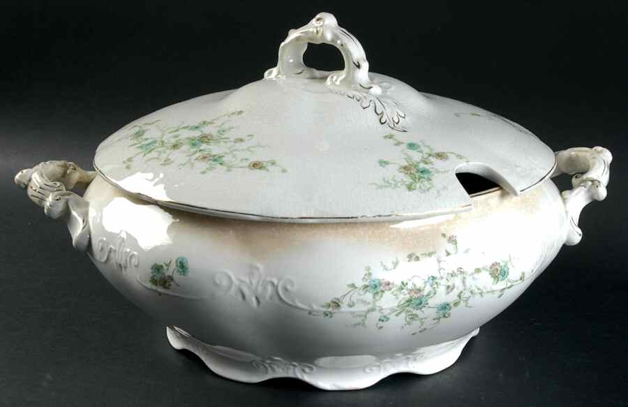 Cestrian Tureen &  Lid by T & R Boote-1