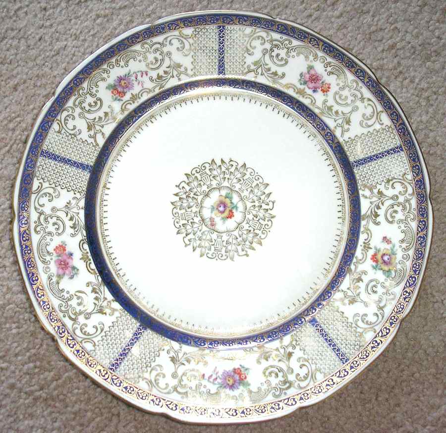 BAR7b Dinner Plate by Baronet-1