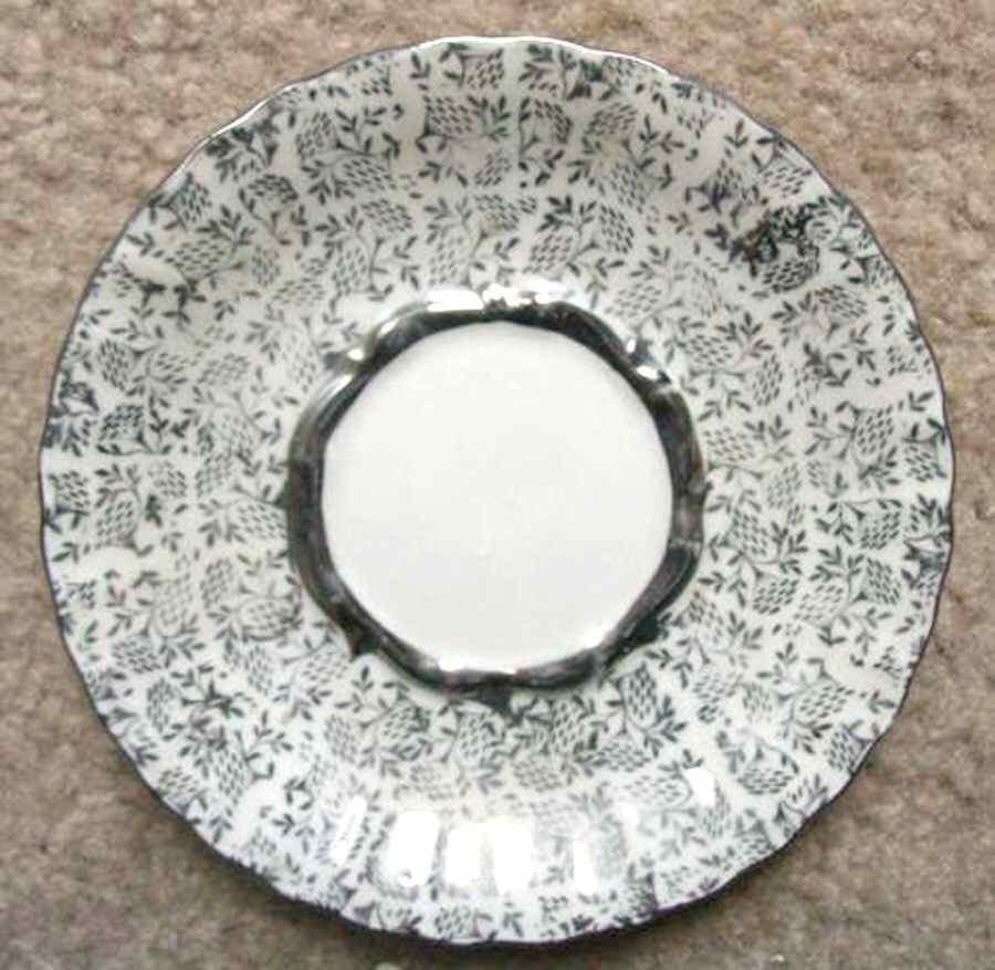 132 Saucer by Mitterteich-1