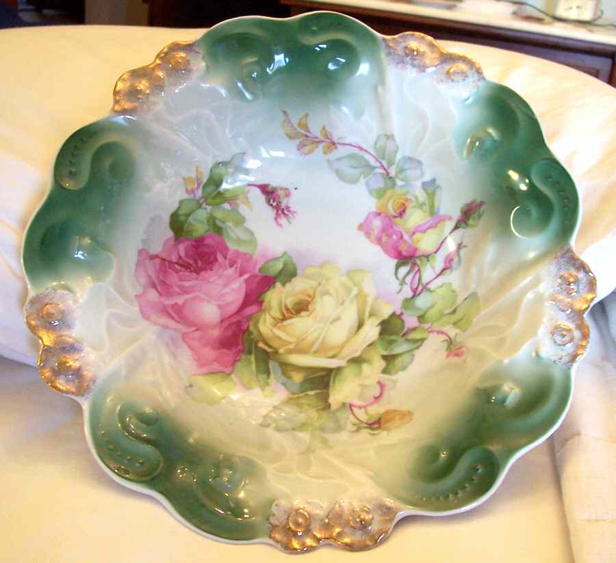 BAV351 10" Round Vegetable Bowl by Bavaria-1