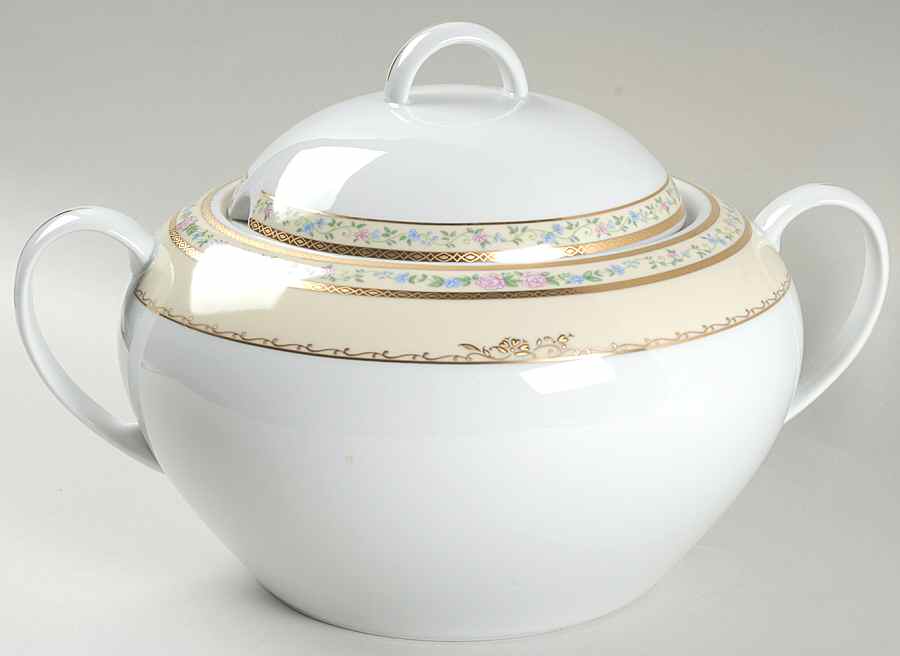 Saphyr Tureen &  Lid by Baum Brothers-1