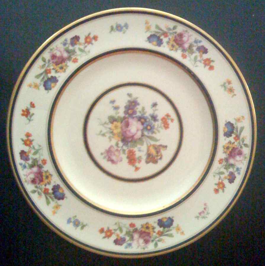 BLE9 Dinner Plate by Morgan Belleek (USA)-1