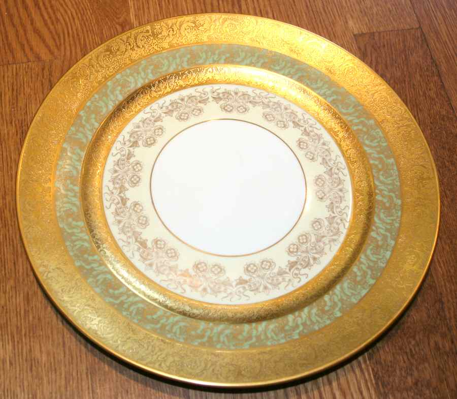 BAV355 Dinner Plate by Bavaria-1