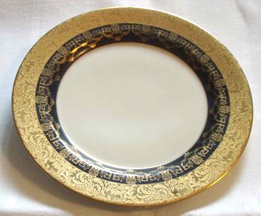 BLK153 Dinner Plate by Black Knight-1