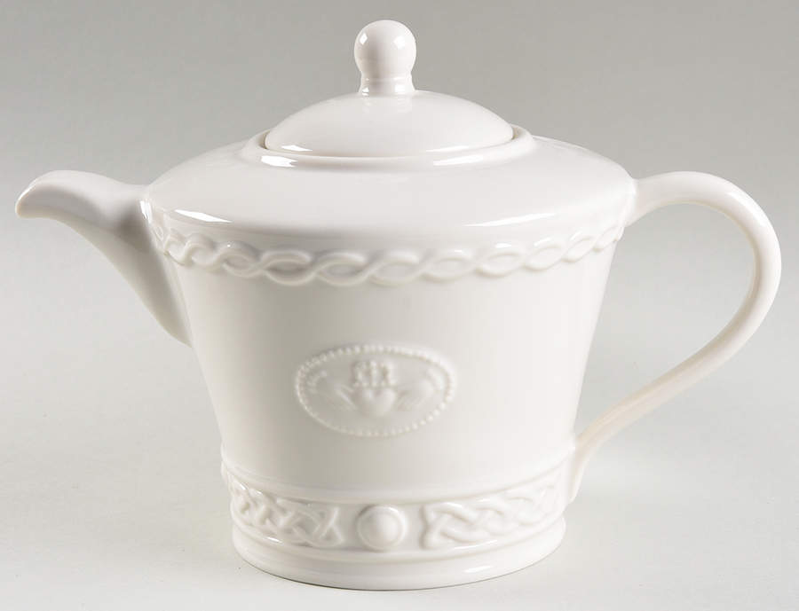 Claddagh Collection Teapot & Lid by Belleek Pottery (Ireland)-1