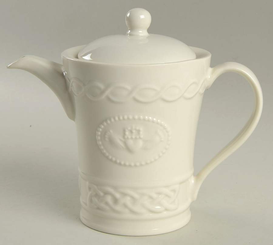 Claddagh Collection Teapot & Lid by Belleek Pottery (Ireland)-1