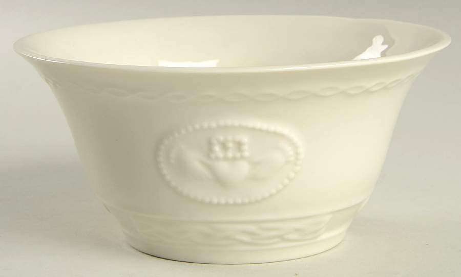 Claddagh Collection Soup/Cereal Bowl by Belleek Pottery (Ireland)-1