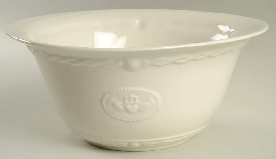 Claddagh Collection 10" Large Salad Serving Bowl by Belleek Pottery (Ireland)-1