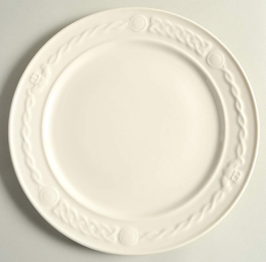 Claddagh Collection Dinner Plate by Belleek Pottery (Ireland)-1