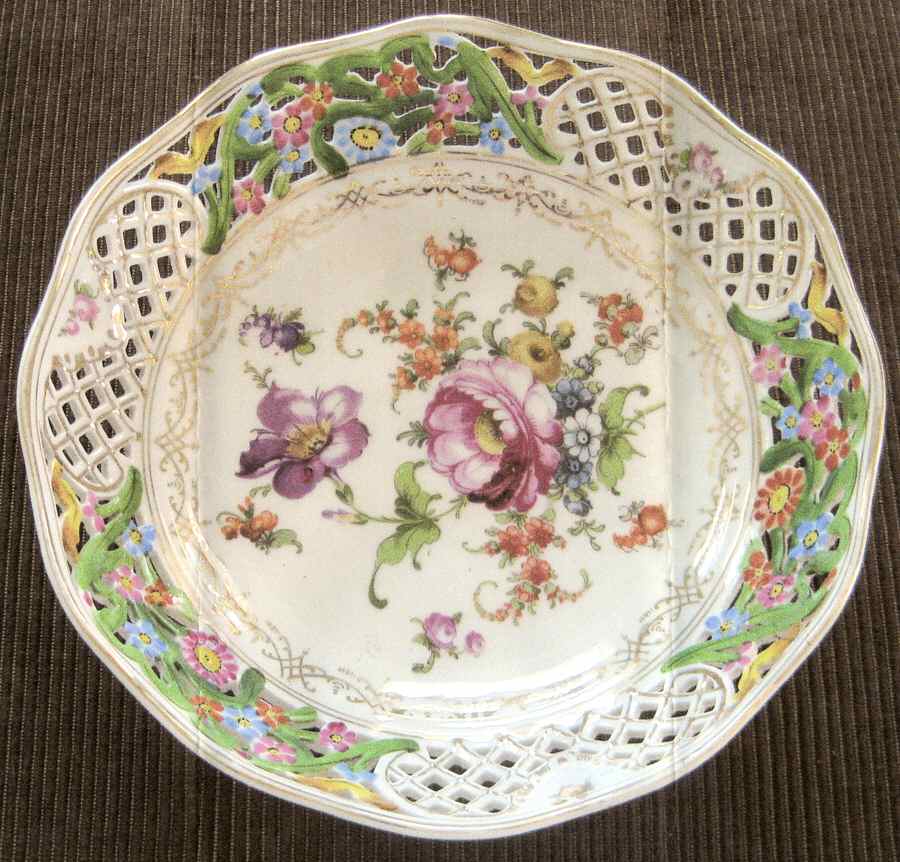SCH842 8" Pierced Round Bowl by Schumann - Bavaria-1