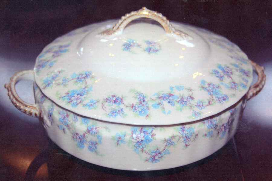 BWD631 Round Covered Vegetable by Bawo & Dotter-1