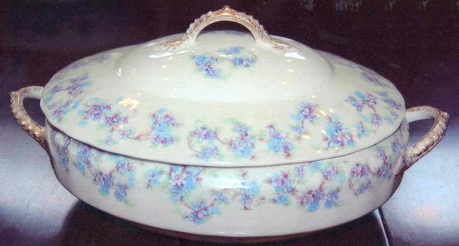BWD631 Oval Covered Vegetable by Bawo & Dotter-1