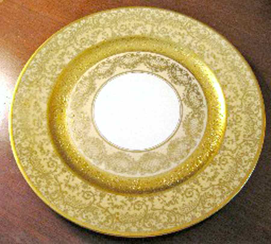 BAV361 Dinner Plate by Bavaria-1