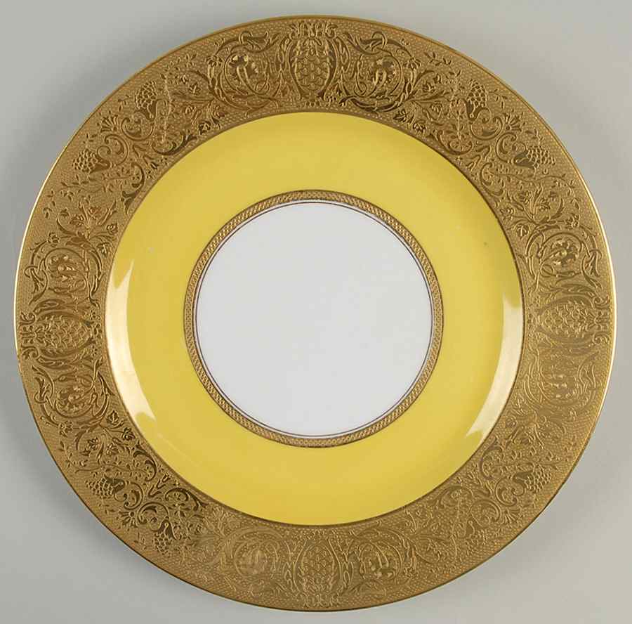BLK157 Dinner Plate by Black Knight-1