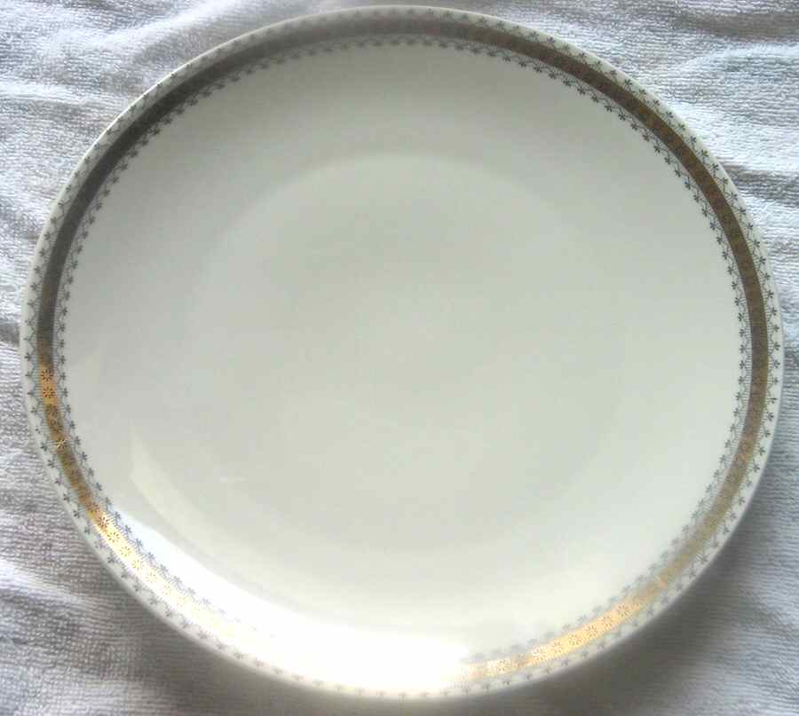 BTH216 Dinner Plate by Bareuther & Co-1