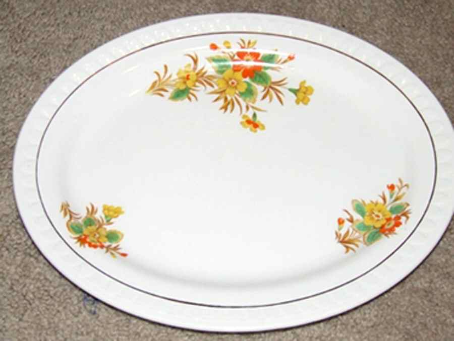 BTT49 12" Oval Serving Platter by Barratts-1
