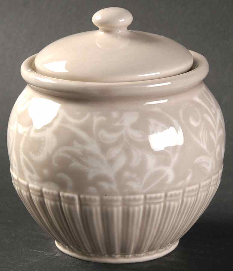Estate Damask Sugar Bowl & Lid by Biltmore for Your Home-1