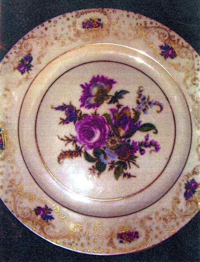 BAV368 Dinner Plate by Bavaria-1