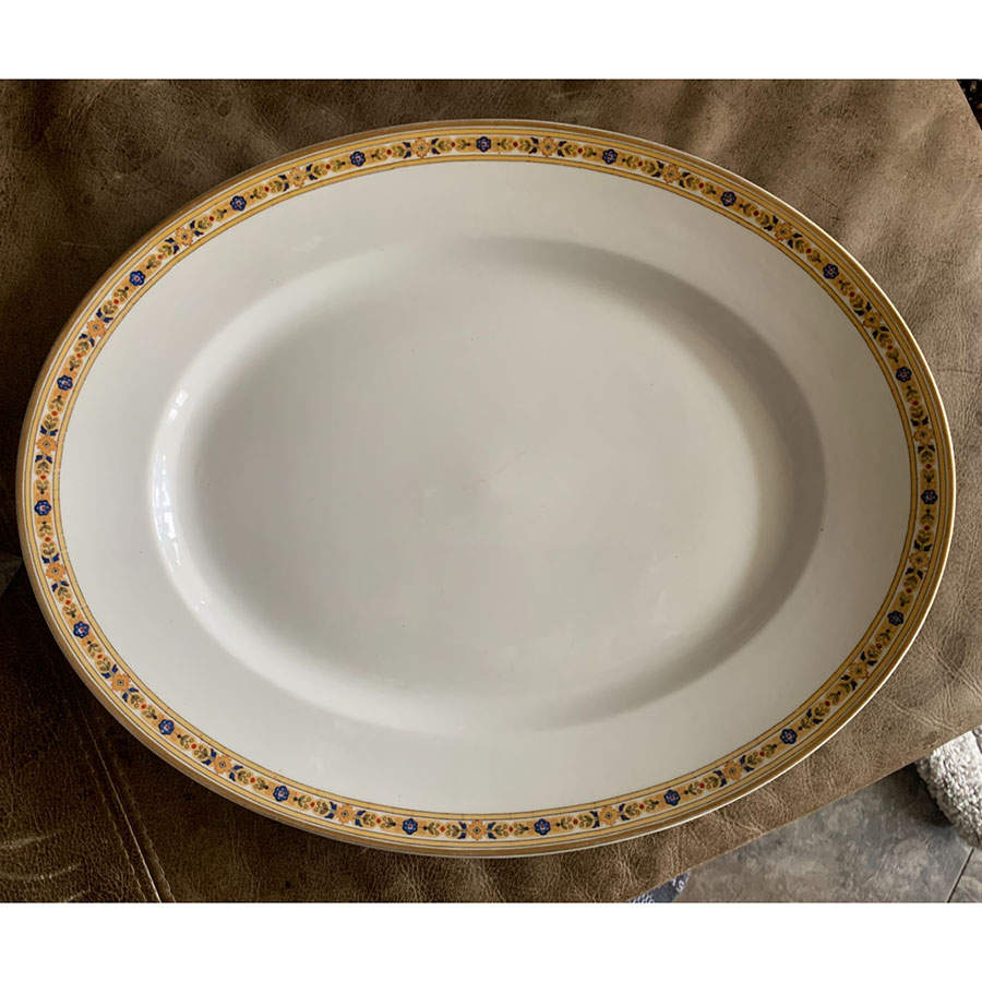 BER557 14" Oval Serving Platter by Bernardaud-1