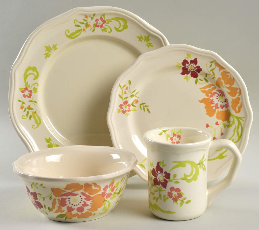 Citrus Blossoms 32 Piece Estate Set by Better Homes and Gardens-1
