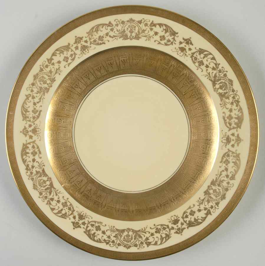 219 Dinner Plate by Bavaria-1