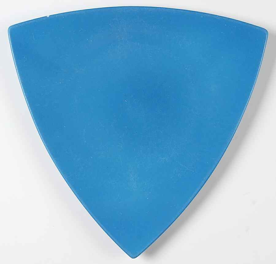 BUF150 11" Triangular Plate by Buffalo Pottery-1