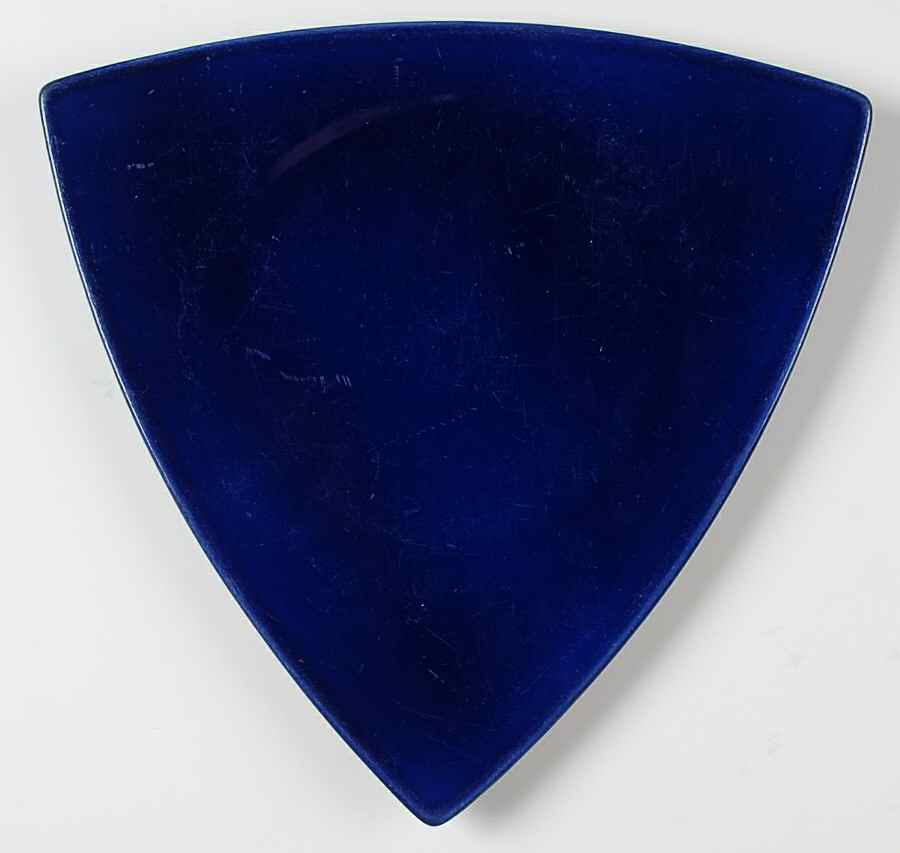 BUF150 11" Triangular Plate by Buffalo Pottery-1