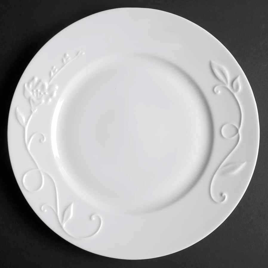 Delphine Dinner Plate by Bella Lux-1