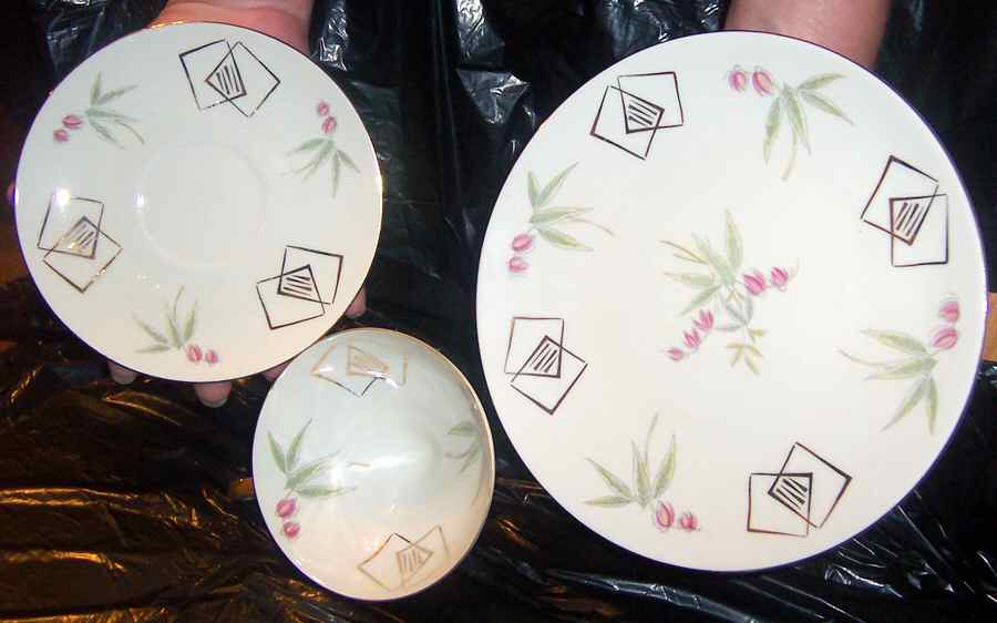BAV386 Salad Plate by Bavaria-1