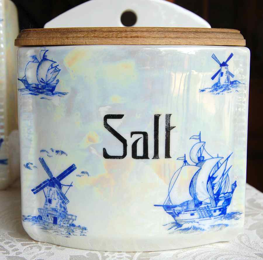 BEB53 Salt Box with Wood Hinged Lid by Beyer & Bock-1