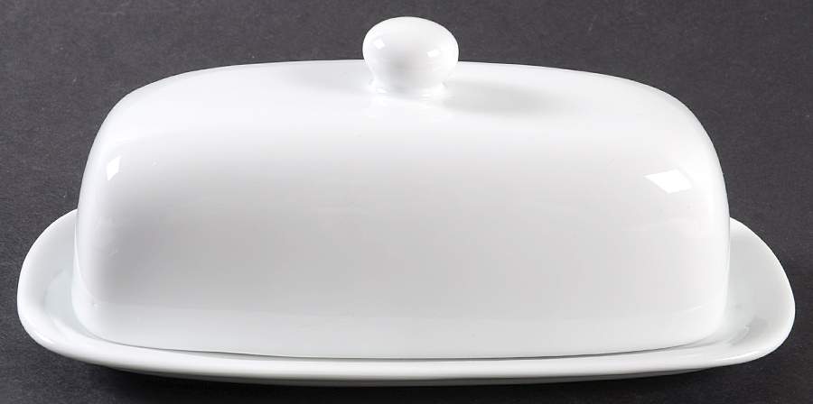 Everyday White (Porcelian) 1/4 Lb Covered Butter by Fitz & Floyd-1