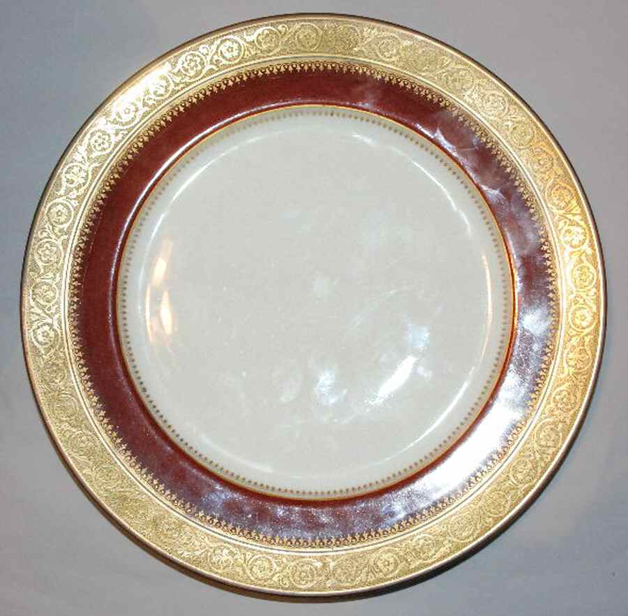 BER566 Dinner Plate by Bernardaud-1