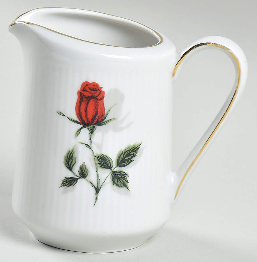 Rote Rose Creamer by Bavaria-1