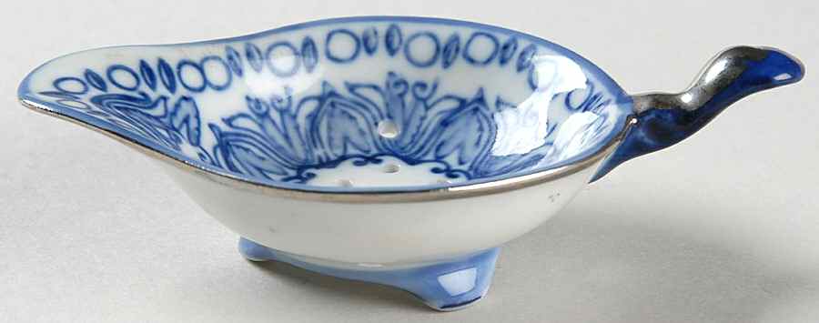 Tile Tea Strainer No Bowl by Bombay-1