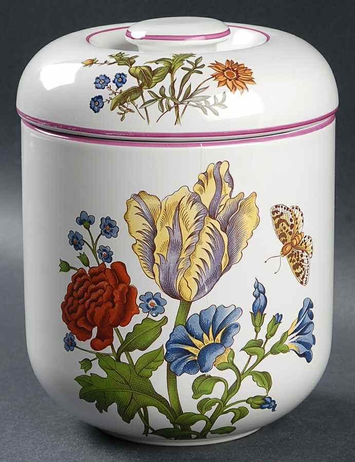 BNA13 Medium Canister & Lid by Bernarda-1
