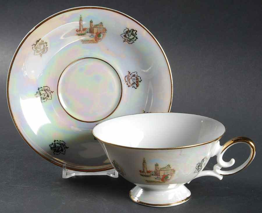W7R1 Footed Cup & Saucer Set by Wilhelm Rittirsch-1