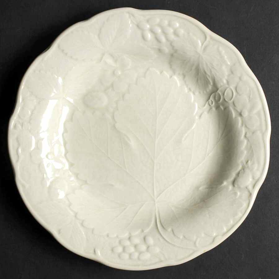 Strawberry and Grape Leaf Pale Green (Davenport) Salad Plate by Burgess & Leigh-1