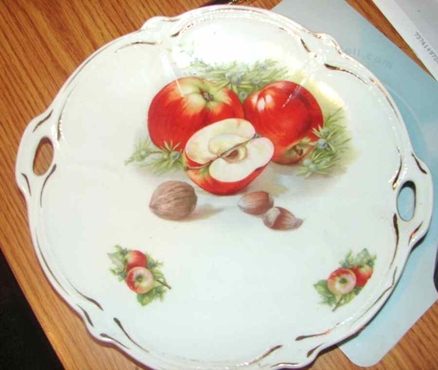 BAV400 Handled Cake Plate by Bavaria-1