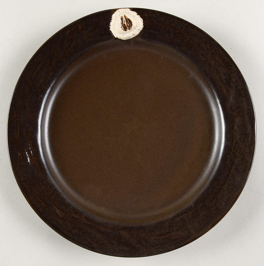 Shed Horn Deer Dinner Plate by Big Sky Carvers-1