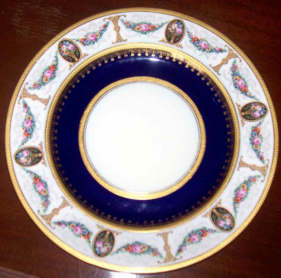 BLK164 Dinner Plate by Black Knight-1