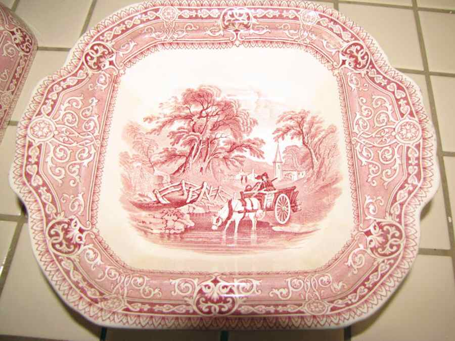 Woodland Pink Square Vegetable No Lid by Baker & Co-1