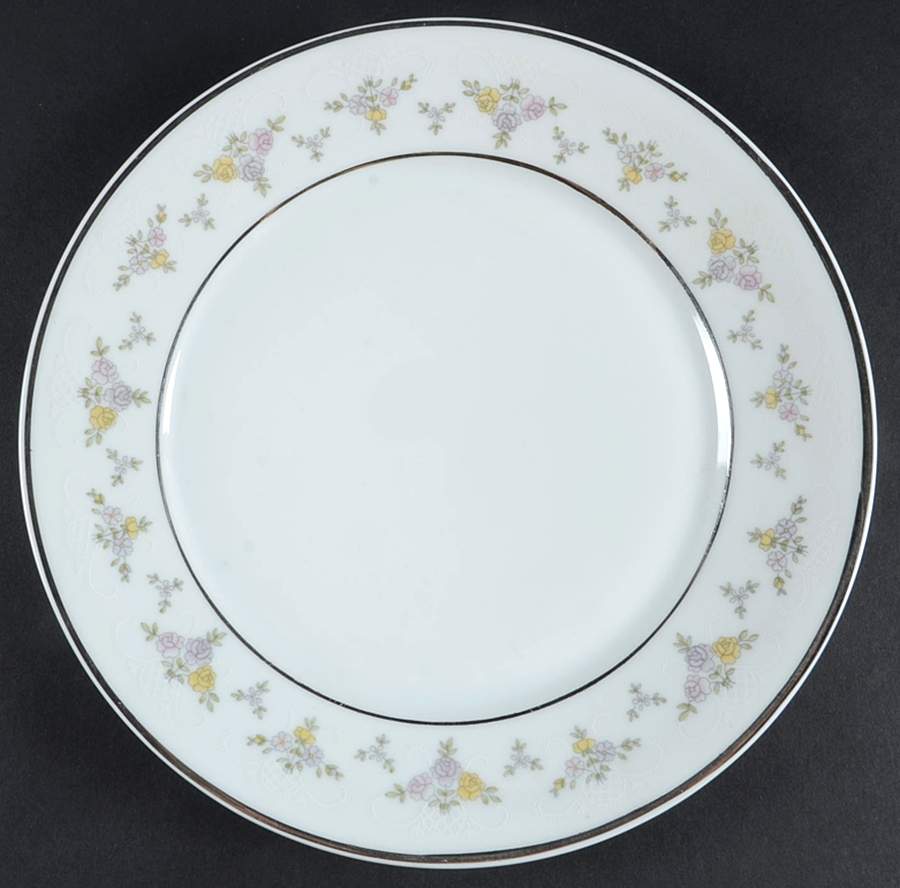 Fairfield Dinner Plate by Baum Brothers-1