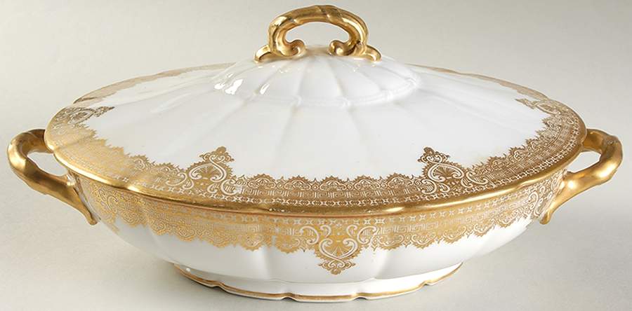 BER592 Oval Covered Vegetable by Bernardaud-1