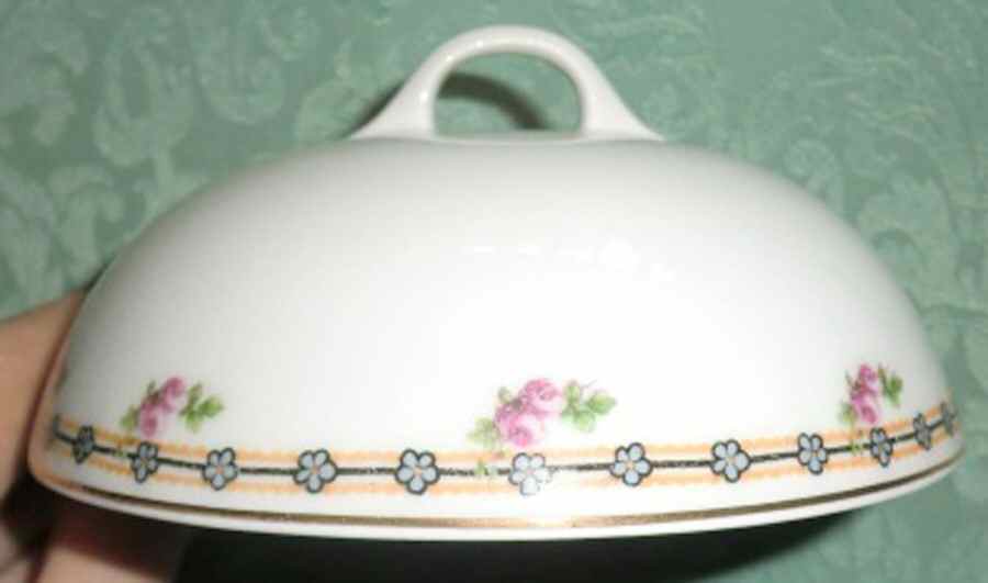 BAV417 Lid for Round Butter by Bavaria-1